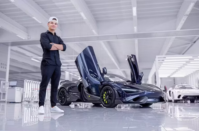 coleção de carros de luxo de Lando Norris, com modelo que ultrapassa os R$ 29 milhões
